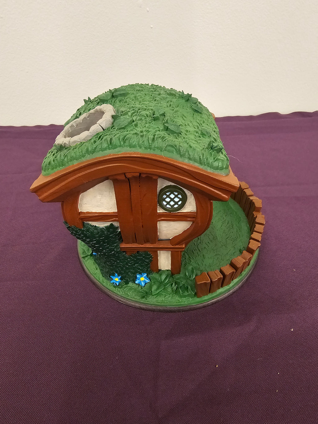 The Green Hill Dice Tower – Inspired by the Shire