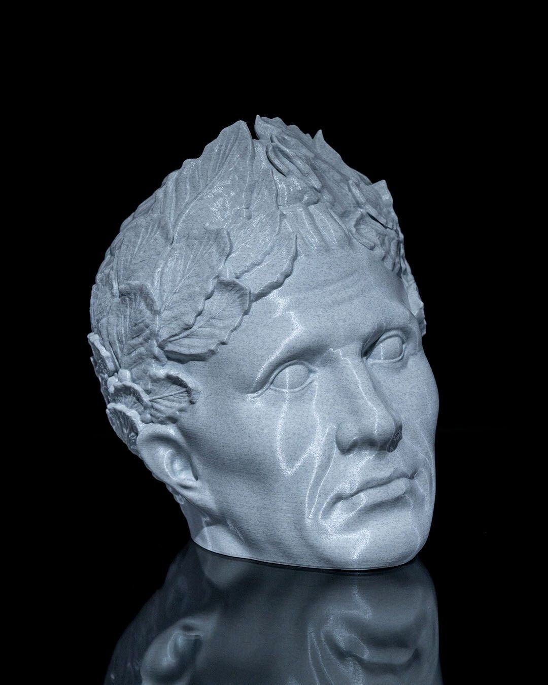 Head of Rome - Headphone Stand
