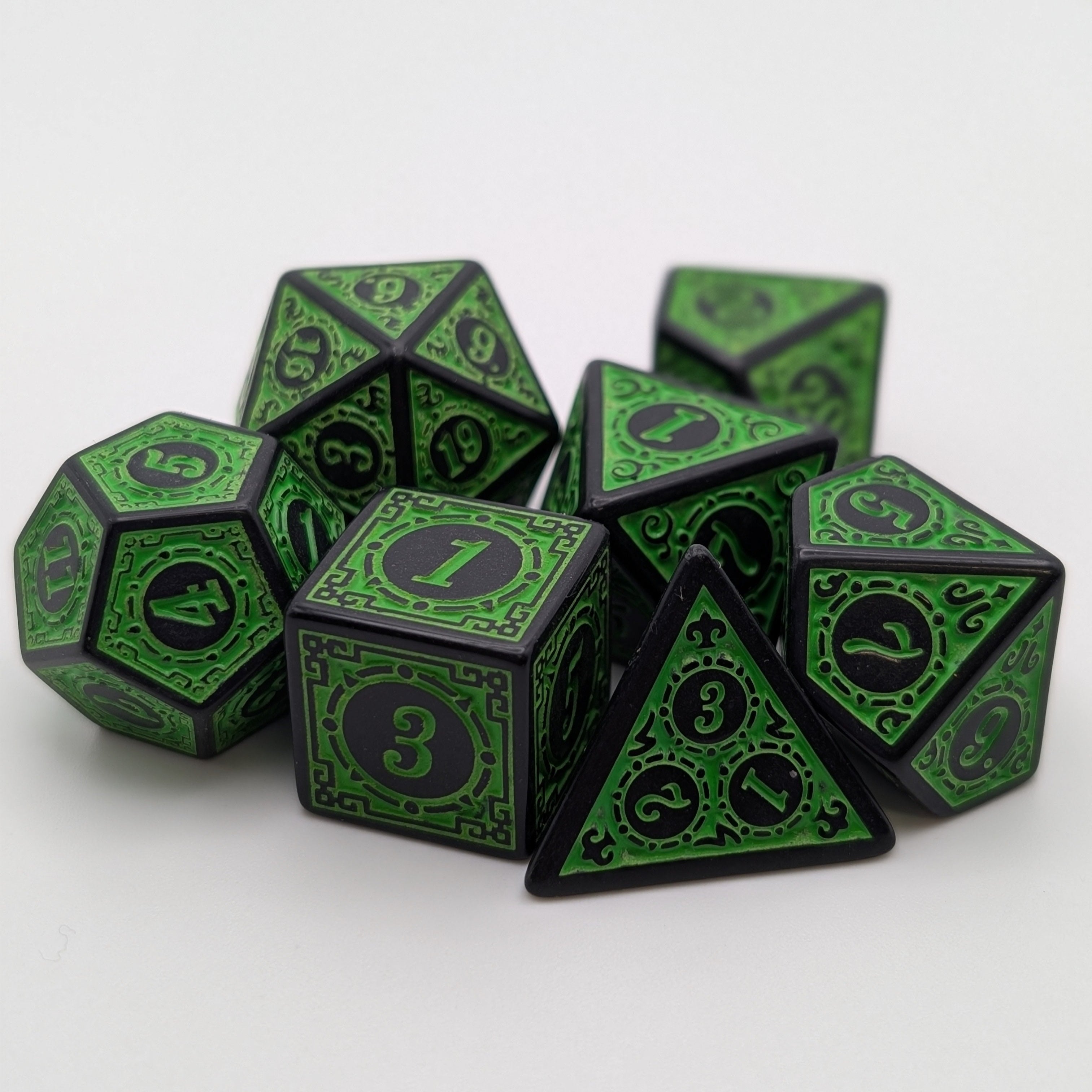 Magic Flame - Green - 7 Piece DnD Dice Set | Acrylic RPG Gaming Dice