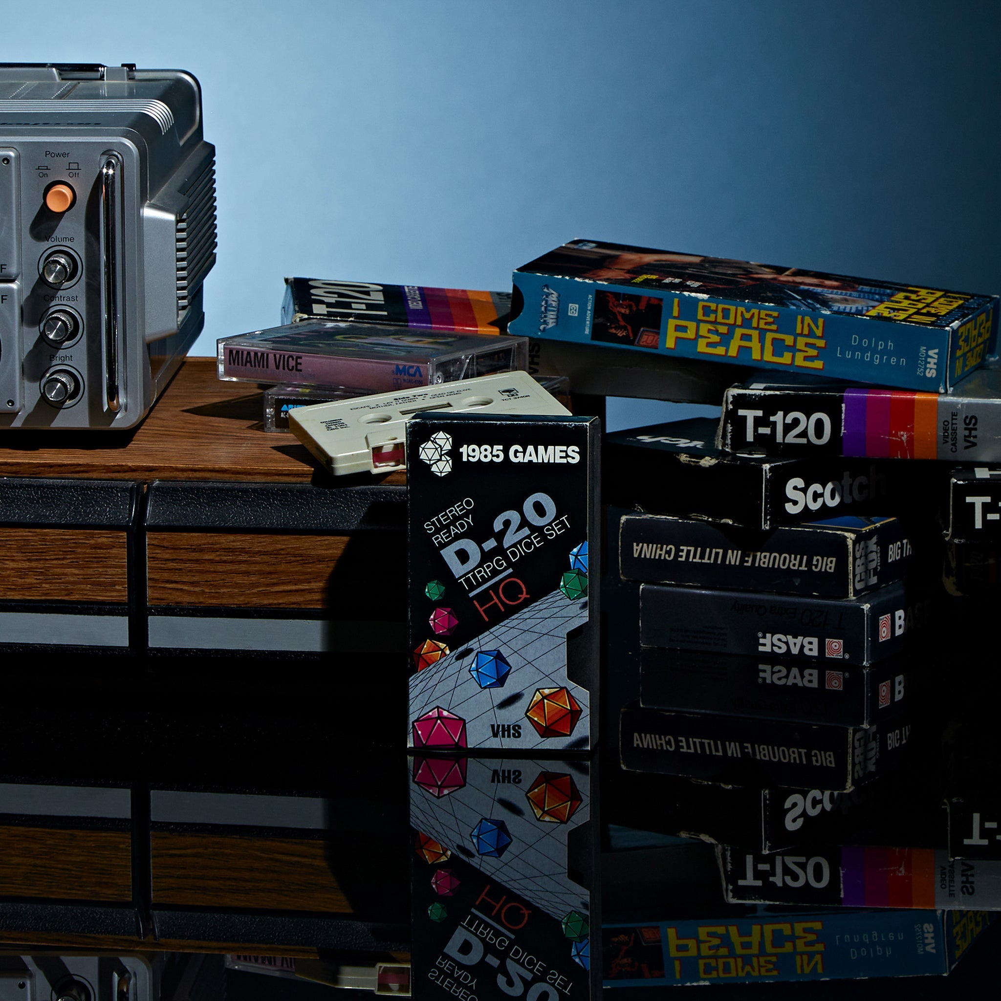 VHS Sharp Edge Dice - Plasmic Punch