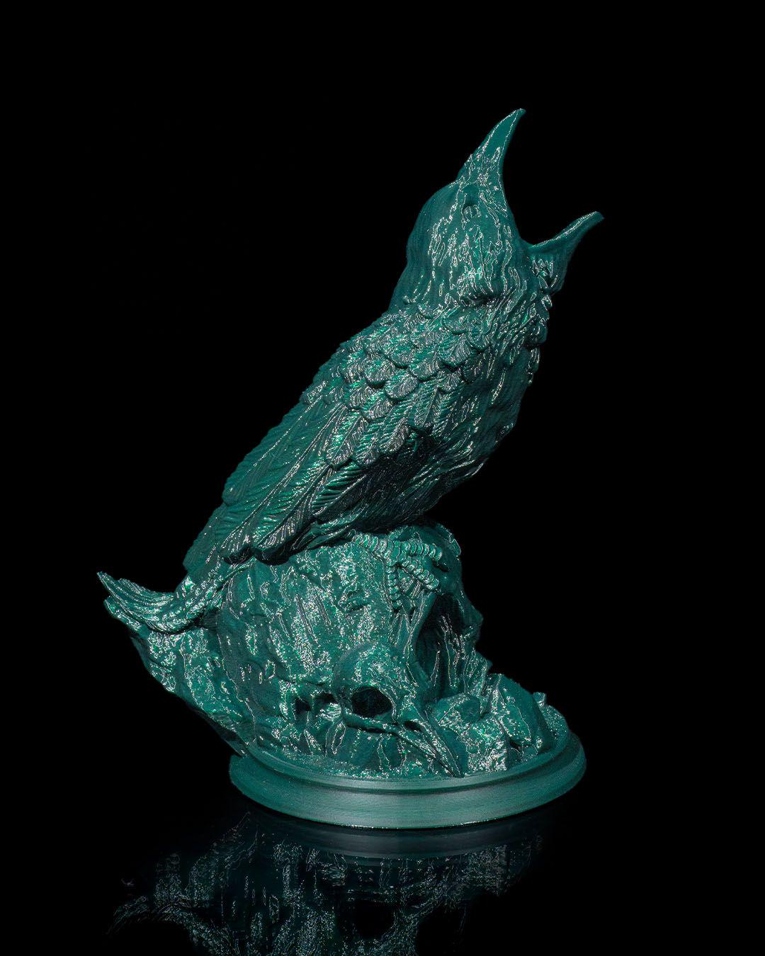 Raven’s Feast Dice Tower - A Dark and Dramatic Roll!